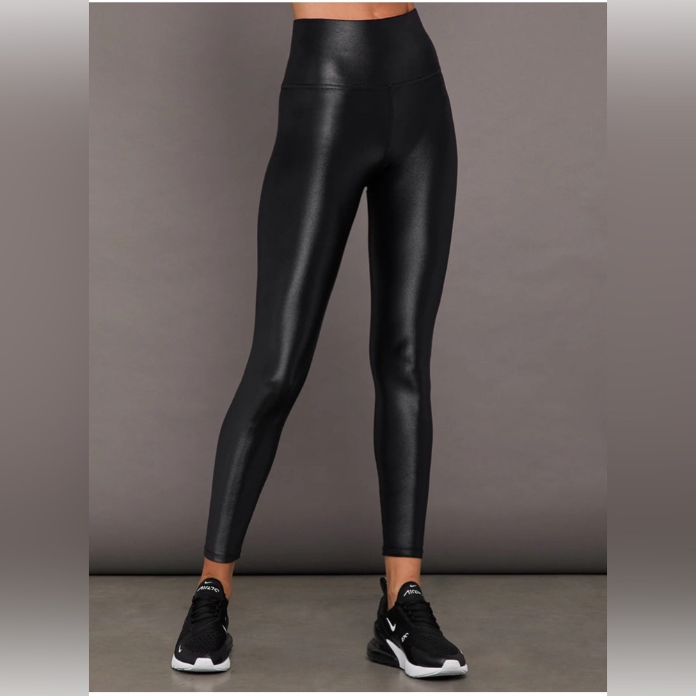 NWT Carbon38 High Rise Full Length Leggings in Takara Shine Black